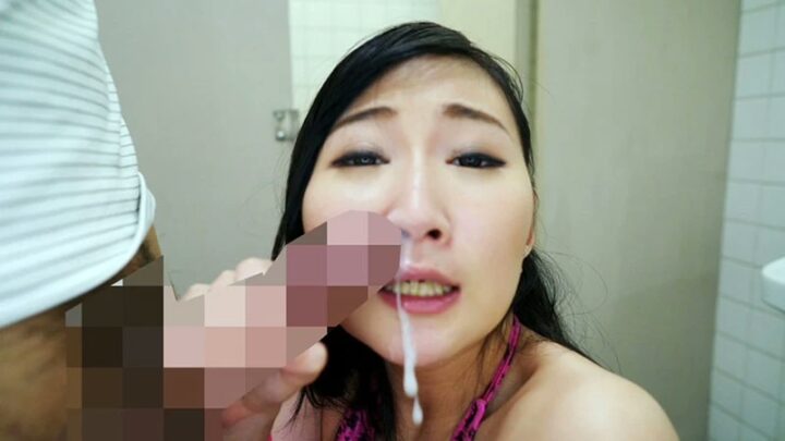 Screenshot 14 from DOKS-463 Akane Hikaru, Yumeno Misaki, Mogami Sayuki: The Perverted Girl Who Gets Excited by Smelly Thongs and Sniffs Them, Plus Other Fetishes, Shemale 130 Minutes Office K’S