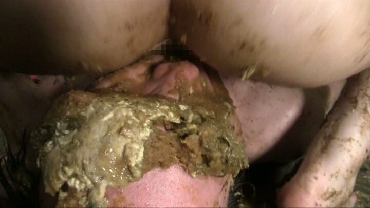 Screenshot 10 aus VRXS-079 Adachi Kaoru: Ekstase der Gesichtscreme-Pie-Zusammenstellung - 5 Stunden DX V&R Ei Ten