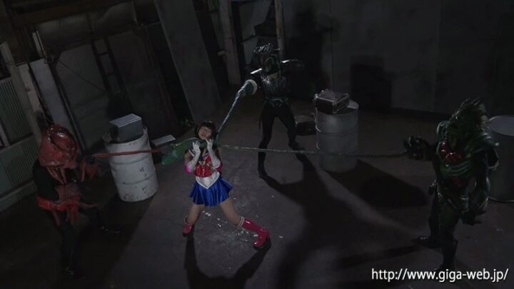 Screenshot 10 from GIGP-02 新来光爱音：女主角飞行地底 - 女性战士天上月美是一位美丽的女孩战士水手戴安娜 计划女主角 95分钟 穿衣服