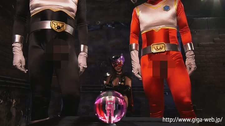 Screenshot 4 from JMSZ-71 키타카와 리코, 미우라 마이나: 히로인 이웃, 아름다운 소녀들, 가짜 삶과 죽음, 히로인 코스프레 수치심 110분