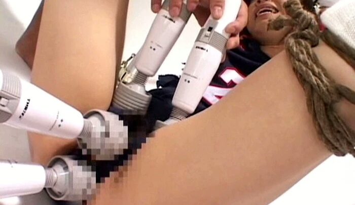 Screenshot 11 from DBEB-005 女性隐私的可怕入侵... 240分钟 朝田千千 亜久根琴音 愛咲き