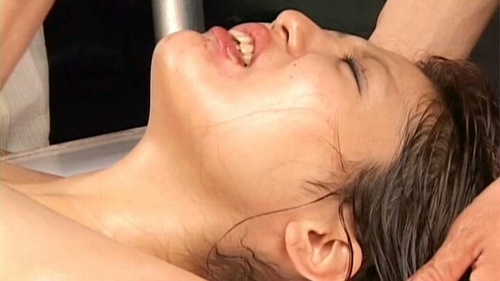 Screenshot 13 from DBPS-001 安西绿：恐慌间谍女性零 01 - 危险的折磨快感 246分钟 恋物癖