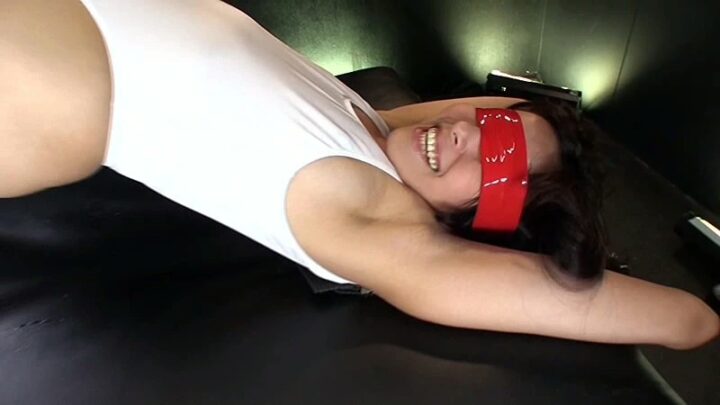 Screenshot 16 from DJDH-002 아기 오락 성인 여성 다큐멘터리: 기혼 여성 아오이 시호의 스포츠 의상에서의 억제
