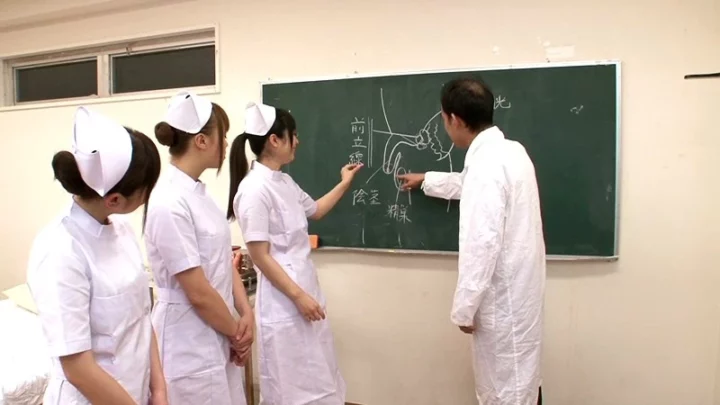 Screenshot 6 aus NFDM-229 Wunderschöne Krankenschwester Untersuchung: Kostümspiel, Ayumu Strapon, Shemale, Japanische Limitierte Gesellschaft Anal, Andere Königin und SM