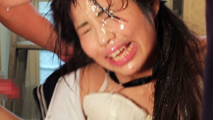Screenshot 3 from ZRO-086 Chica Uniformada Salida Forzada. 9 Ilamachiyo Violación Prohibida Fellatio-Mano 190 min