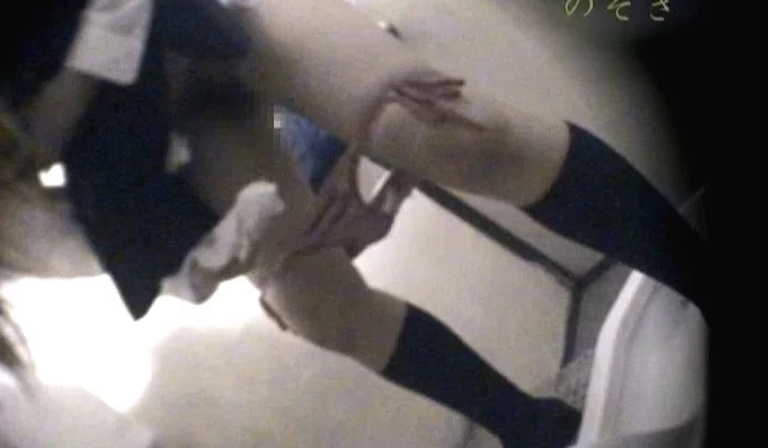 Screenshot 5 aus DJNT-01 Erotische Engel Brustexplosion Oopai Futago-chan: Voyeur Masturbation Große Brüste