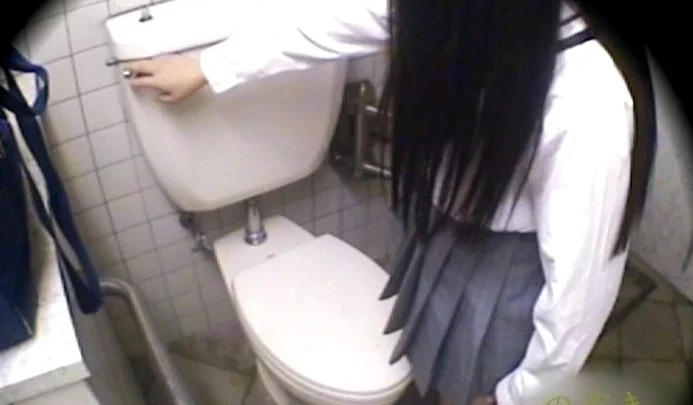 Screenshot 4 aus DJNT-01 Erotische Engel Brustexplosion Oopai Futago-chan: Voyeur Masturbation Große Brüste
