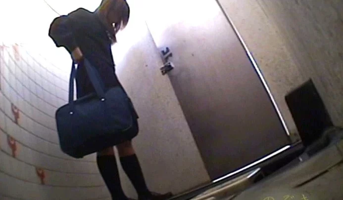 Screenshot 13 aus DJNT-01 Erotische Engel Brustexplosion Oopai Futago-chan: Voyeur Masturbation Große Brüste