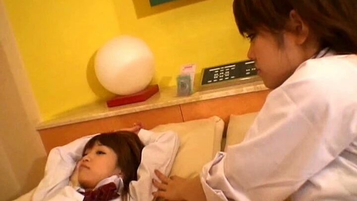 Screenshot 16 from RVS-006 [三位女孩在崩潰的城市：川上優 SM 100分鐘 - 完整版]