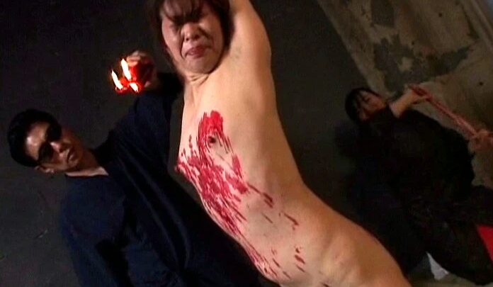 Screenshot 10 aus LYO-004 Ryou Tomo Kai: Das SM Braut Training Dokumentarfilm - Enge Fesseln, Sklavenstrafe