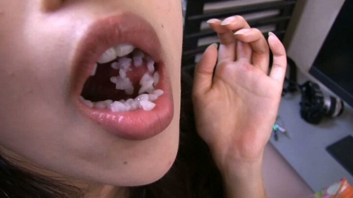 Screenshot 13 from GS-62 Misaki Yui: Shit Eating 11 BIZARRE HOUSE Face Sitting Slave Submissive Men