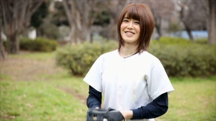 Screenshot 21 from BOKD-145 Shiina Miu AV Debut: I’m Going to Show You My All! Women in Men’s Clothing 3P-4P Actress 155 Minutes