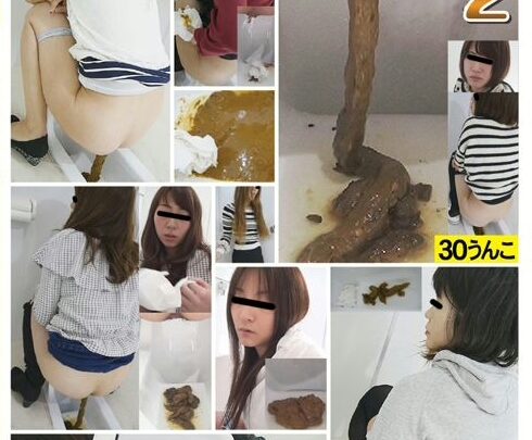 Screenshot 1 aus FF-173 Jeido: 4-Camera Scat Voyeur – Girl Who Dribbles and Girl Who Doesn’t Dribble, 108 Minutes