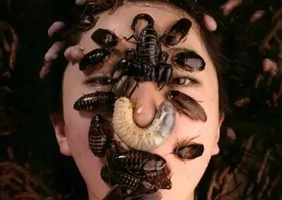 Screenshot 1 from GEN-019 Gokkun Gokiburi ga Dohon ni Wakiagari: Worm · Marine Life Haru Urara Extreme