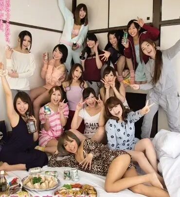Screenshot 1 from ZUKO-075 Suzuki Ai, Mizuki Yume, Hikari, Himeno Amyu: Girls’ Dorm Full of All-Out Orgies and Cum Blows