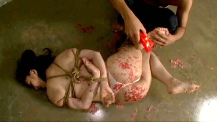 Screenshot 11 from JUGA-004 마츠모토 마리나: 결혼한 여성의 절박한 노출 - 회원 사이트 라이브 스트리밍, 모욕 SM, 강제 오르가즘, 항문 훈련