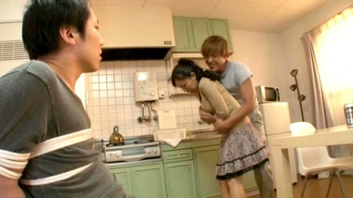 Screenshot 16 from JUTA-015 神堂由紀乃 - 親密緊束、酷刑訓練、成熟母親