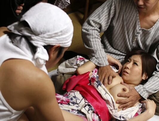 Screenshot 4 from JUX-115 Akino Chihiro: A Married Woman Raped in Her Hometown – Incest MADONNA