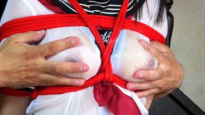 Screenshot 2 from KAWD-840 花森未來：第一次的緊緊處女性愛 - 胸部壓迫與虐待訓練