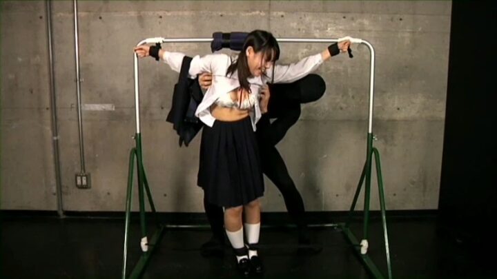 Screenshot 7 from KOCH-002 When Schoolgirls Can’t Hold It: Tickling Mio Mikuru, Hodumi Maya, Kurita Chieri