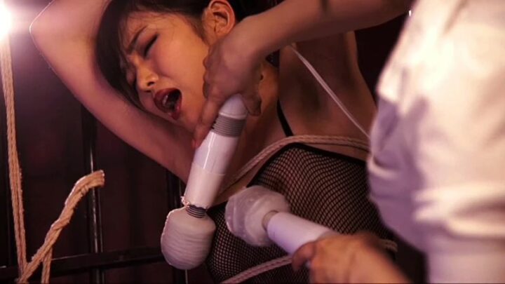 Screenshot 14 from KOOL-009 S&M 女神劇場 3：美麗的羞辱女王 - SM 手交、綁縛、坐臉