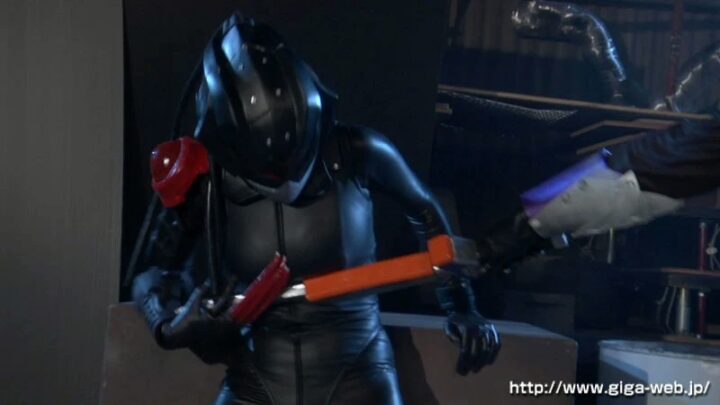 Screenshot 14 from GOMK-62 真木響子：黑暗女英雄零 - 前奏與審訊章節 GIGA