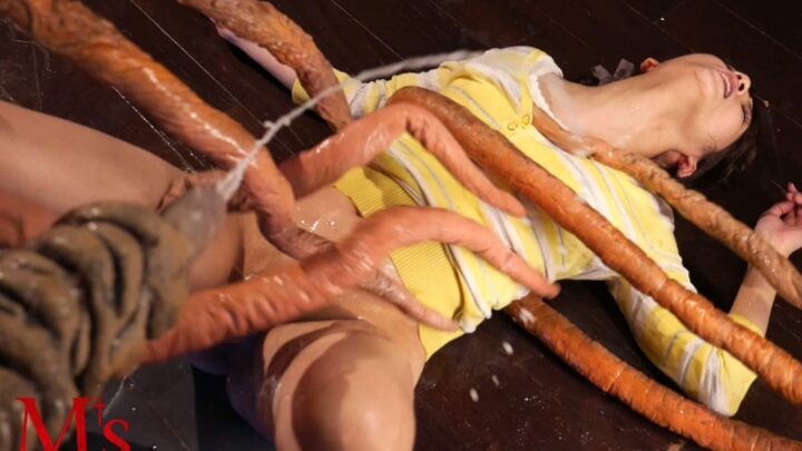Screenshot 7 from MVSD-228 만지고 관통하다: 세 개의 구멍을 손가락으로 찔렀다 - 미즈나레이, 기혼 여성