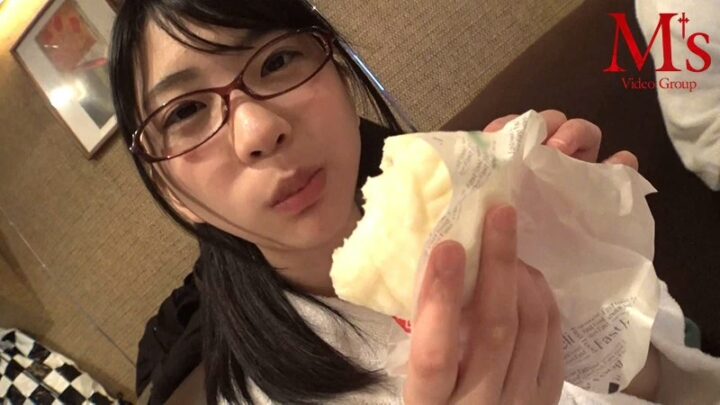 Screenshot 2 from MVSD-354 高杉玛丽：我继女的乱伦性教育日记 - 山雨