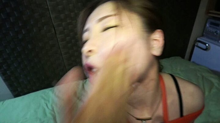 Screenshot 10 aus NDWQ-006 Matsu Yukino: Possessed by Demons, Forced into Submission – Saiku Association Extreme, Fellatio, Handjob, SM Choking, Cum, Ilamachio, Busty