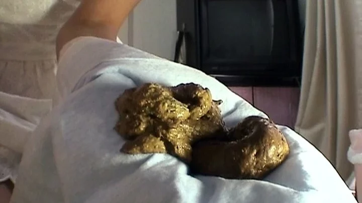 Screenshot 17 from ODV-270: Producing Large Quantities of High-Quality Waste from a Young Ass. Scat Daisoukai Furoppii