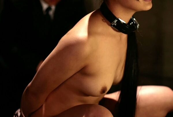 Screenshot 5 from RBD-361 Tsukishima Nanako: The Entertainer’s Secret Inside the Inn – Eririka Kataoka’s Big Tits Dildo Rape Attack