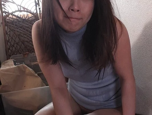 Screenshot 5 aus RBD-986 Mukai Ai: Underarm Hair Grows Throughout Forbidden Confinement Drama