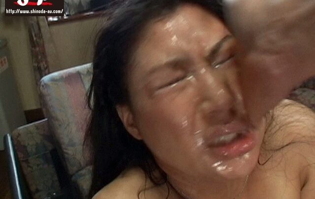 Screenshot 2 from SNYD-082 아사이 치히로 인간 기계 굴욕 120분 신오다 훈련