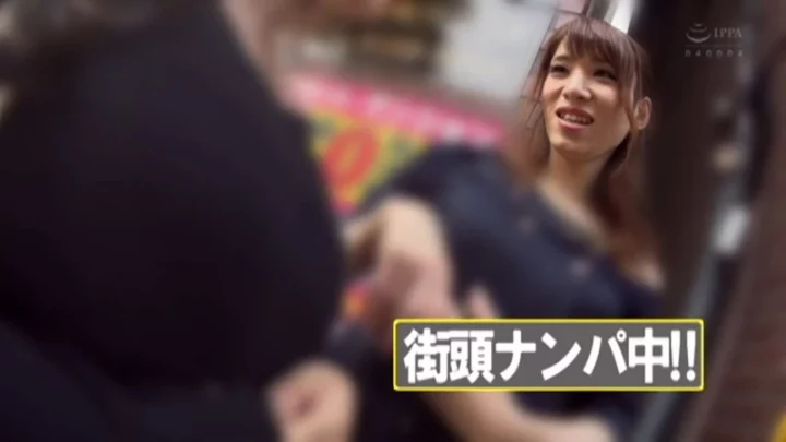 Screenshot 22 aus TCD-237 Yuzuki Marina: From New Half Street Corner to Lesbian Sex! Explosive Boobs to creampie from Kuromiya Eimi