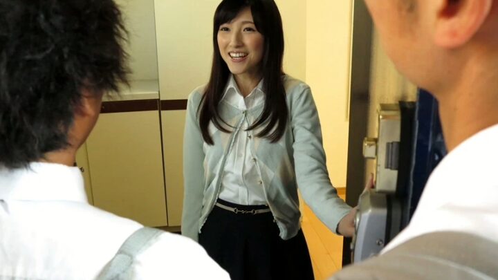 Screenshot 11 from WANZ-343 伊冈香奈子：美丽的老师，她的家被学生侵入……一个已婚女性如何变成一个被羞辱的宠物……女教师，成熟女性，深喉，强奸，囚禁，束缚，服装，禁闭，纤细