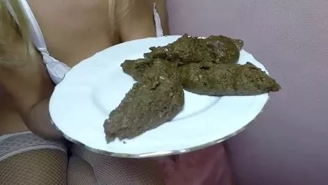 Screenshot 4 from 01.04.2020 Scatdesire Tasting My Delicious Shit