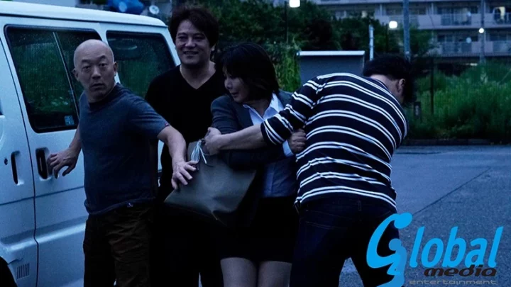 Screenshot 10 aus SGM-45 Ono Sachiko: Verheiratete Frau von Piraten gefangen genommen, durchtränkte 40-jährige Schönheit, massives Cum-Schluck-Dokumentarfilm
