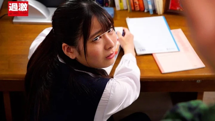 Screenshot 8 from 丰中爱莉丝：未通过考试的实习教师被扭曲的家庭教师惩罚