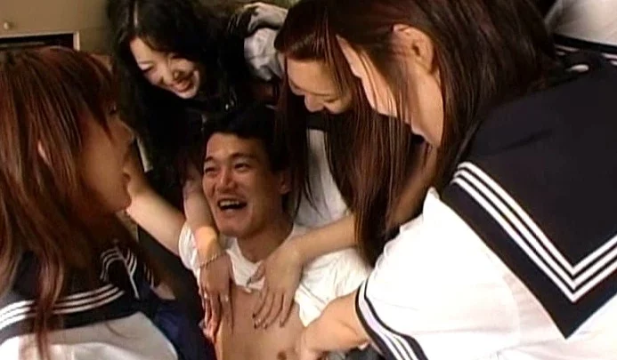 Screenshot 4 from DJSB-06: Mania Chi Onna – Forced to Jerk Off in a Group of JKs and Made to Ejaculate Squirt After Squirt