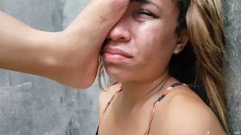 深脚呕吐极限 由顶级模特拉法埃拉·扎克和奴隶米拉呈现