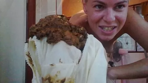 Screenshot 2 from Desperation, Accidentally Shitting In My Pants Monster Poo (28.06.2021) Miss Anja