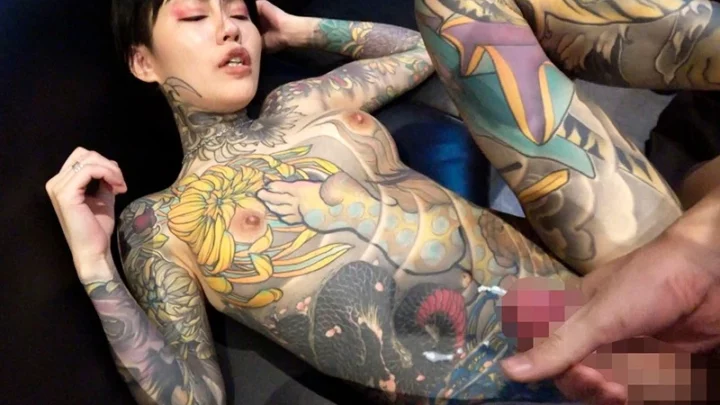 Screenshot 3 from Infiltration! Tattoo Girls Bar: After Closing, a Fully Tatted Beauty Succumbs to Decadent, Desperate Sex – Deeps Nagase Swing Nampa
