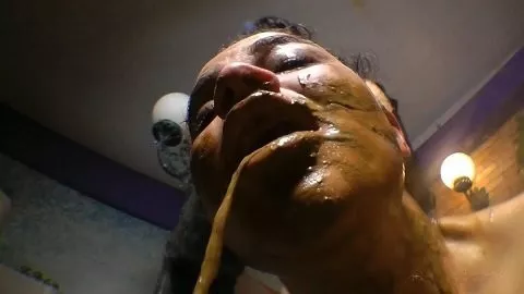 Enormous Extreme Swallow Von Top Girl Julya De Large (SG-video.com) 37,99$ (Premium Anfrage)