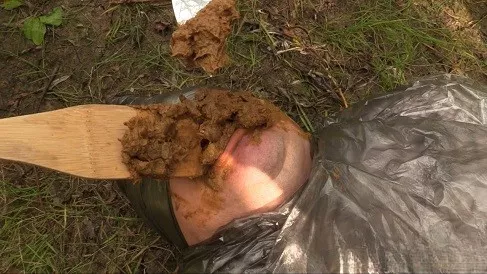 森林里为女孩提供免费厕所（来自我们高级用户的特别色情请求）$49.99 由MilanaSmelly于07 322发布