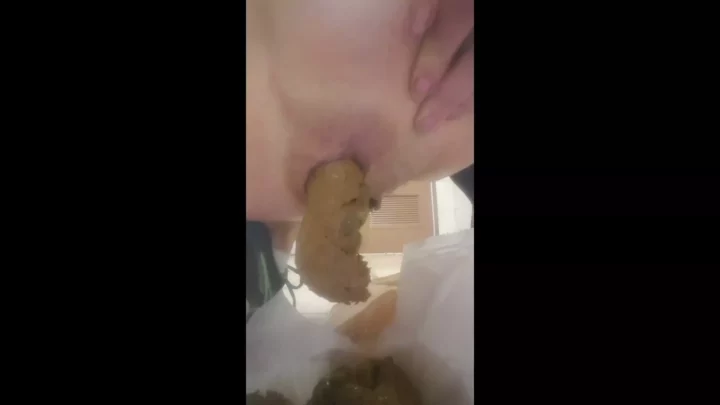 Screenshot 2 from GoddessAndreea Bizarre couple fucking and their girlfriend shitting