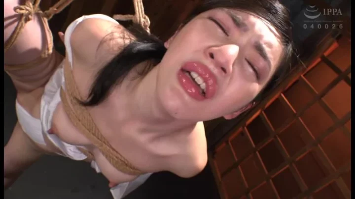 Screenshot 15 aus GTJ-089 Akari Shiomi Tiefen-Durchdringungs-Interrogation Gold TOHJIRO Label