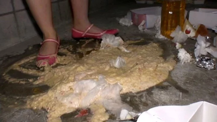 Screenshot 7 from VRXS-034 V&R Shin Kai Defecation Part 1 Compilation