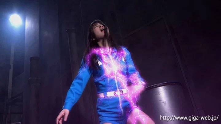 Screenshot 8 aus GHMT-32 Aoi Mizutani Non-Stop Heldin VS DS Monster Mob ~Magnetisches Geschwader Magna Man Zielgerichtet Magna Pink~ GIGA (Giga)