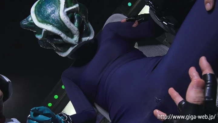 Screenshot 18 aus GHMT-33 Rei Hanamiya: Der Abstieg des bösen Alien-Invasors! Verführung und Folter des himmlischen Dämons! GIGA (GIGA)