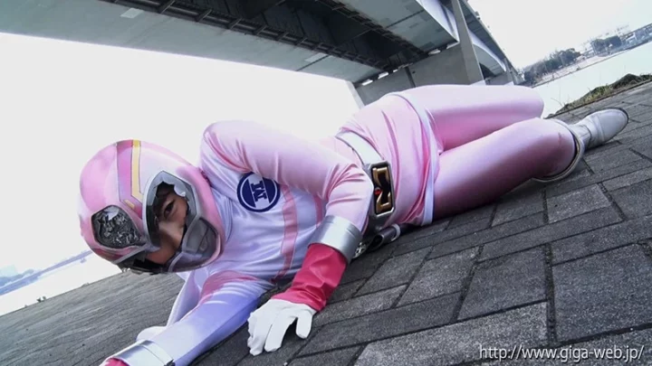 Screenshot 12 aus GHMT-71 Ai Kawana Magnetische Kraft Team MagnaMan: Die verwüstete Magna-Pink und Magna-Gelb ~Entwicklungsplan des Magna-Jägers~ Momoka Nakazawa GIGA